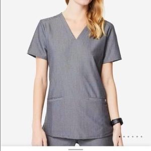 FIGS Graphite Scrub Set